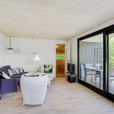 Angantir - 700m To The Fjord By Interhome Feriehus Logstor