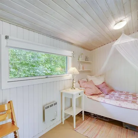 Angantir - 700m To The Fjord By Interhome *
